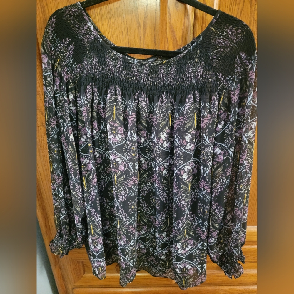 Zac & Rachel Black and Purple Floral Blouse